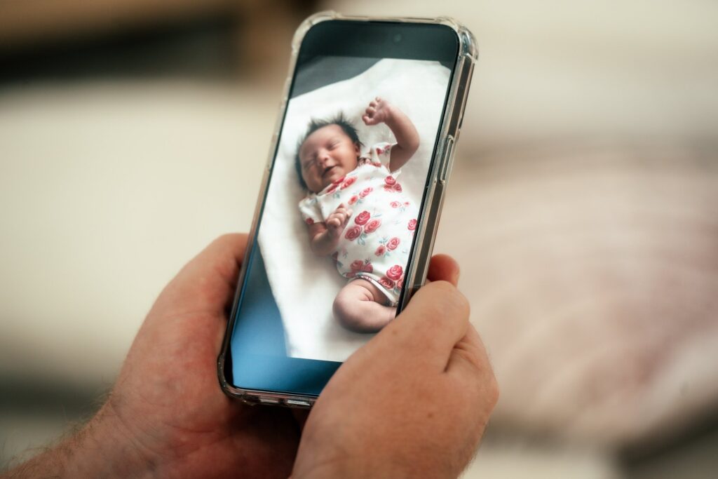 Easy Photos to Take on Your Baby’s First Valentine’s Day